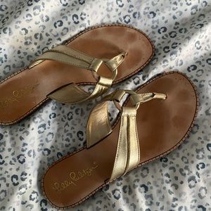 Lilly Pulitzer Sandals 6.5 gold worn one time, but left footprint 🤷🏻‍♀️